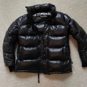 Aritzia puffer